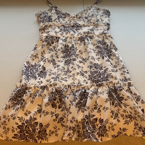 bailey blue floral dress - Picture 2 of 4